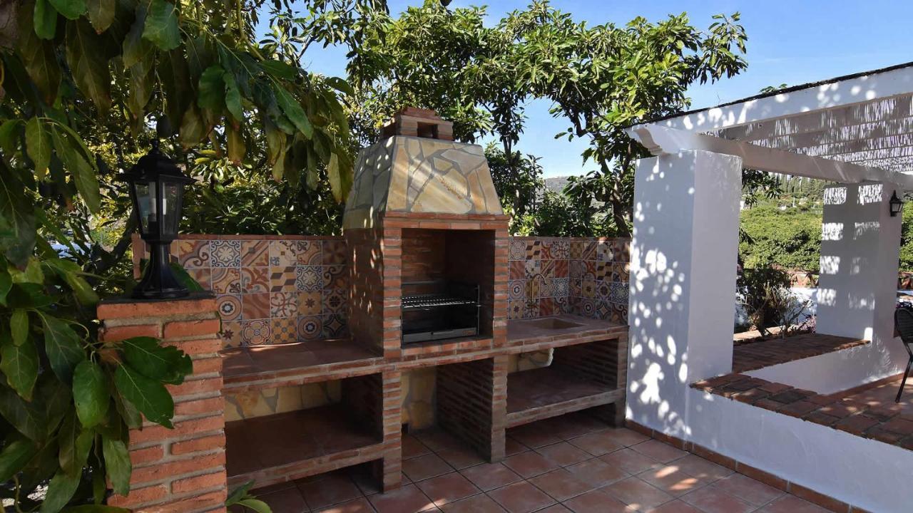 Cortijo Lomasol Villa *