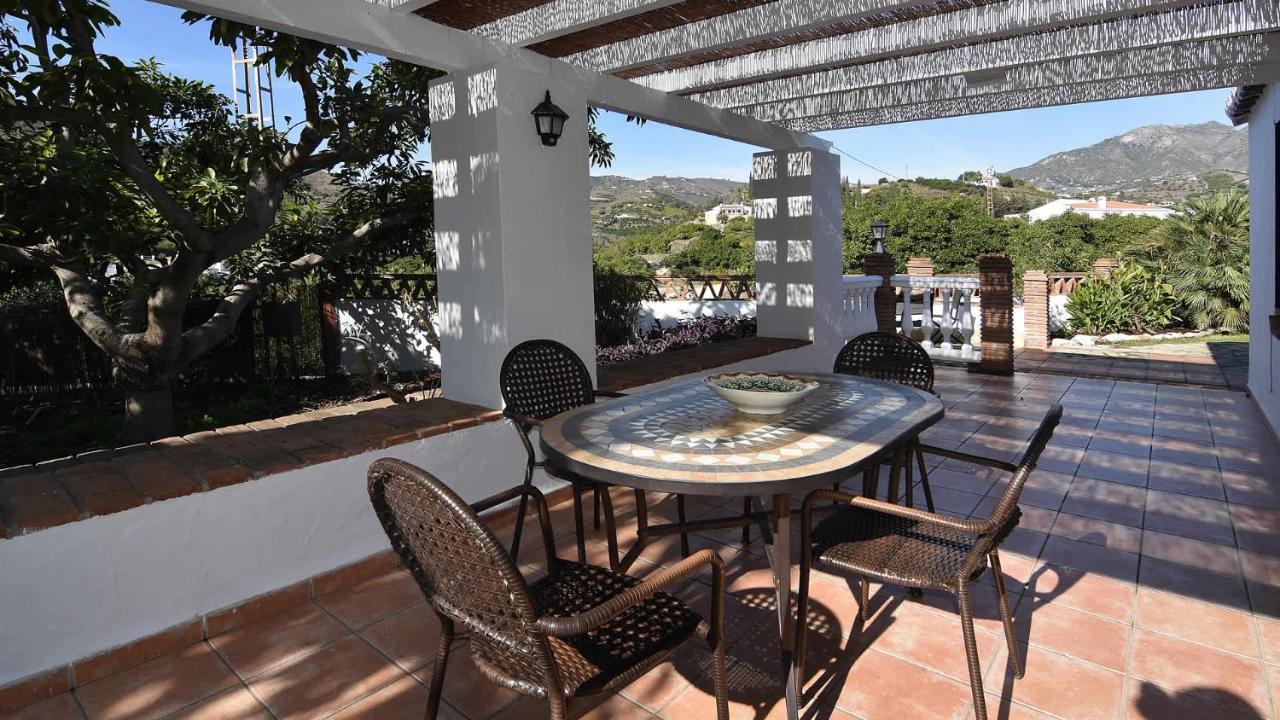 Cortijo Lomasol Villa *